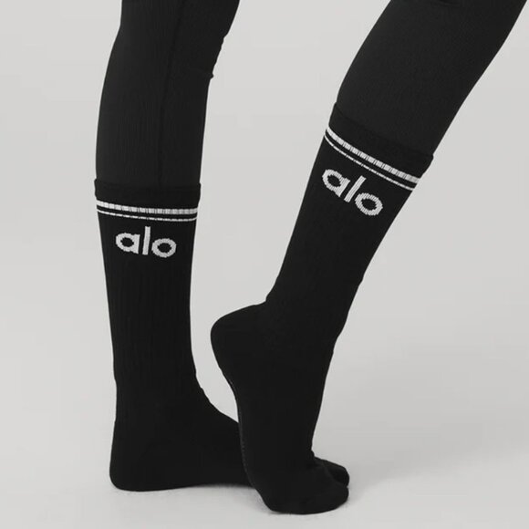 ALO Yoga Accessories - ALO Yoga Unisex Throwback Socks in Black/White - NEW‎